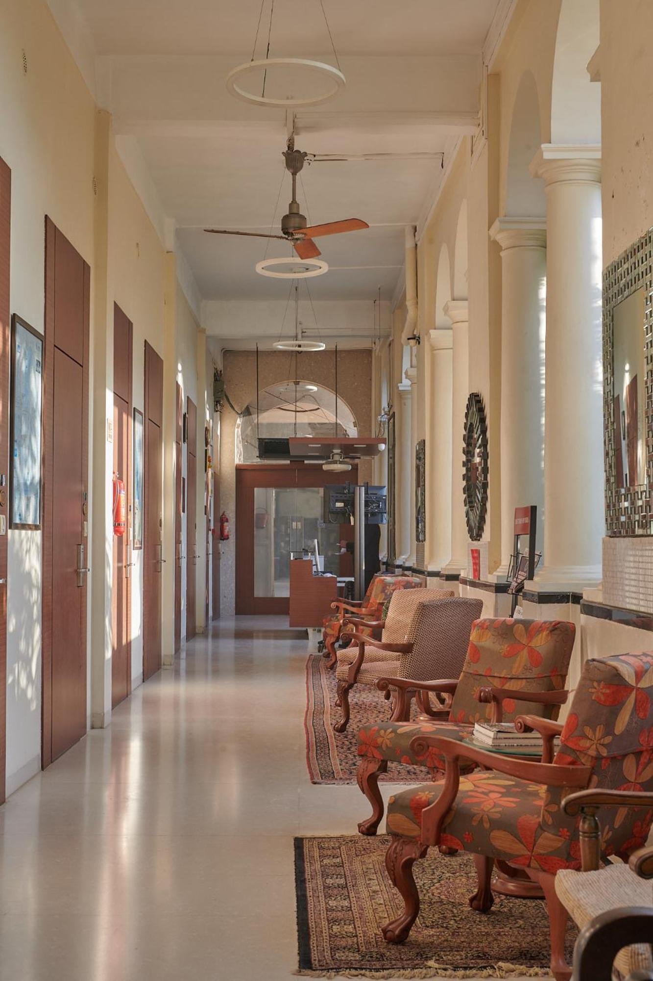 Elphinstone Hotel Mumbai Luaran gambar
